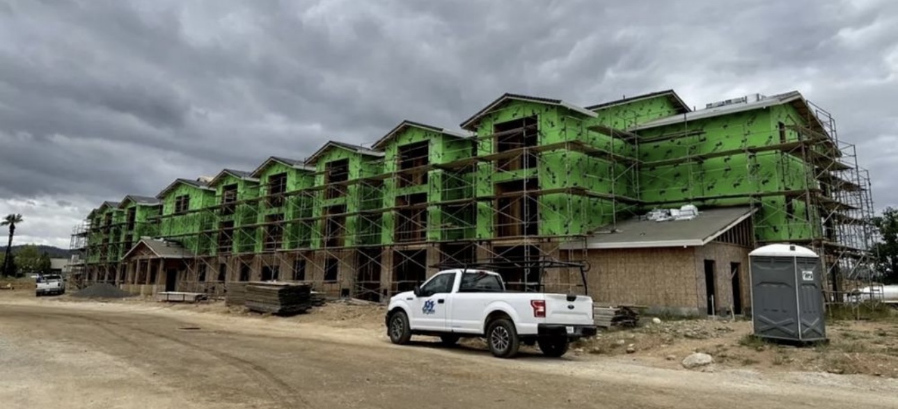 Completed exterior renovation by Capital City Windows & Exteriors in Granite Bay CA featuring new siding and windows.